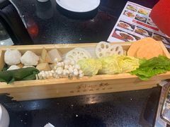 时蔬拼盘-刘一锅筋头巴脑(太原连锁榆次印象城店)