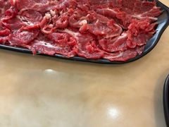 -闽粤一牛潮汕牛肉火锅
