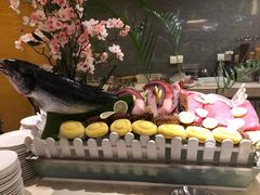 -新地酒店-湖畔自助餐厅