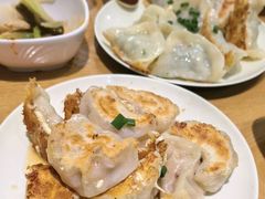 豆角大肉煎饺-三好食堂(煎饺·馄饨·肉饼米线·盛世广场店)