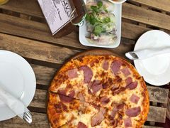 -乌托邦酒吧和餐厅