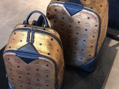 -MCM(比斯特上海购物村店)