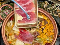 -老渔家·白族·石板烧·野生菌火锅(古城中心店)