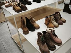 -hotwind热风(中贸广场店)