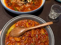 -川流不息·地道川菜·小龙虾(松东路店)