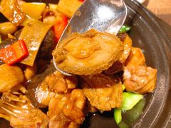 鲍鱼一品滑鸡煲-广州天河合景福朋喜来登酒店 · 聚味轩中餐厅