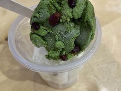 -永旺黄岛购物中心