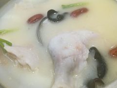 -亢龙太子酒轩(东湖店)