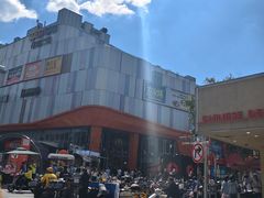 -吾悦广场(南京鼓楼店)
