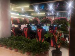 -鹏羽电竞馆(万盛东地铁站店)