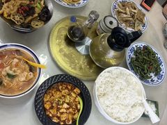 -天天向上素食餐厅(五台山店)
