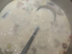 -煲宫猪肚鸡(昆山金鹰国际购物中心店)