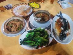 -洞密园美食城(富华路店)