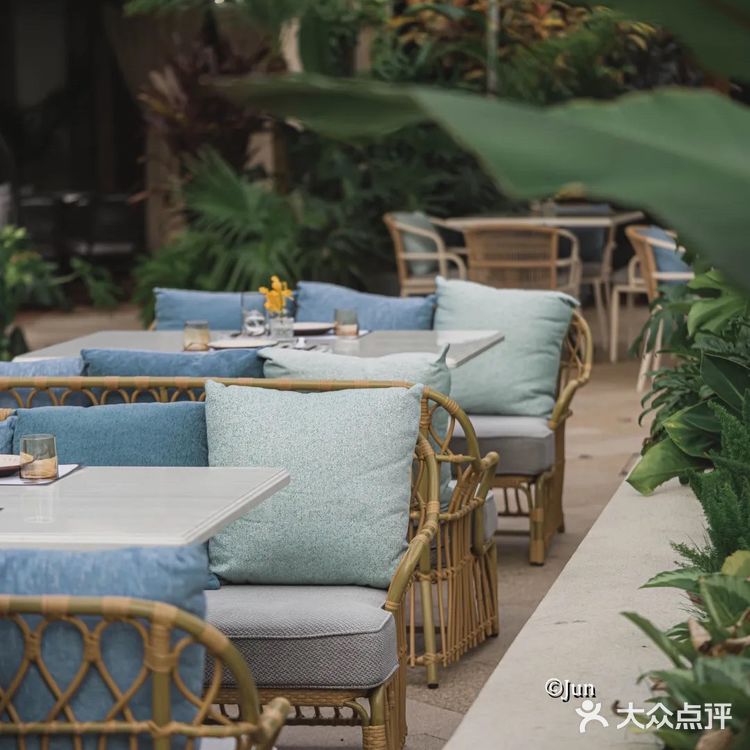 深圳新店｜最美落日golf餐厅