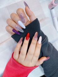 -董小姐日式美甲美睫·皮肤管理