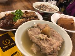 -松發肉骨茶(牛车水店)