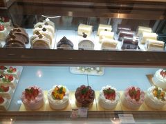 冰柜-花花卷卷·鲜食蛋糕(静安久光百货店)