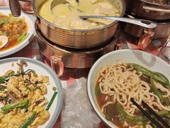 -老郑家东北春饼(龙悦居店)