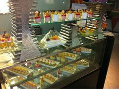 -亮马河饭店翠雅咖啡厅