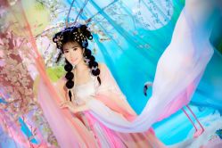 -九月鹰飞汉服摄影工作室