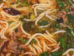 -云阿蛮云南生烫牛肉米线(奉贤路店)