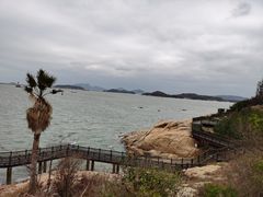 -东山风动石景区
