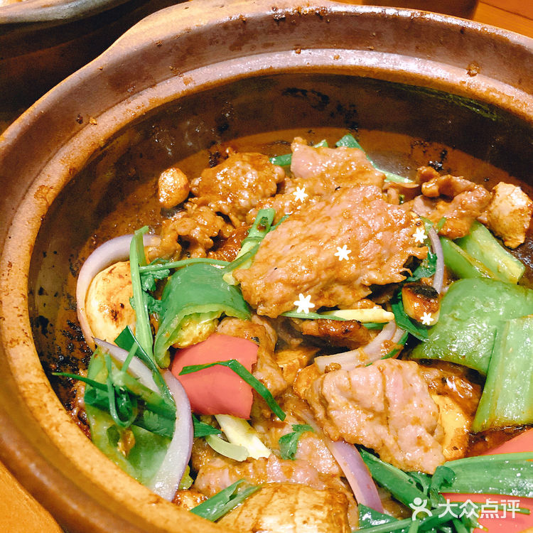 广州地道美食!这家啫啫煲你不容错过