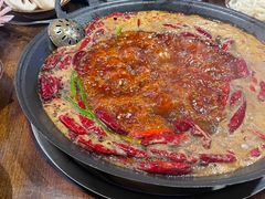 -黄潇洒老火锅(九眼桥宏济巷店)