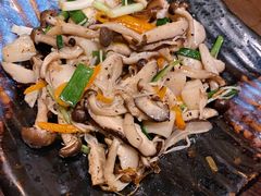 元贝炒杂菇-兄弟船日本料理(新世界花园店)