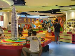 -MELAND CLUB亲子乐园•派对(虹桥万象城店)