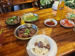 -张公桥美食街
