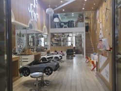 -奇怪的独角兽亲子理发沙龙