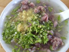 -烂厅下牛肉汤