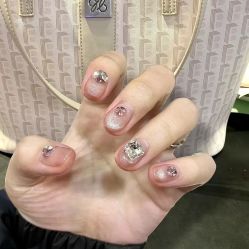 -M·X Nail日式美甲美睫