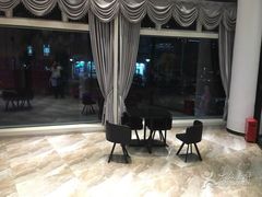 -一兆韦德健身(慧芝湖店)