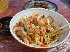 -亮亮虾城·地道油焖大虾(吴家山总店)