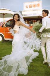 -喜爱高定婚纱摄影