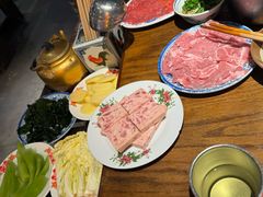 -萍姐火锅·公路夜市(武汉首店)