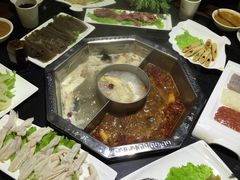 -重庆德庄火锅(体育中心店)