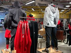-adidas(正佳广场店)