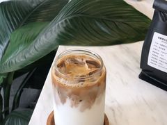 -red donkey coffee