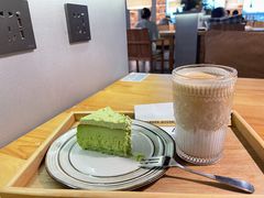 -魔方城市书房(中街益田店)
