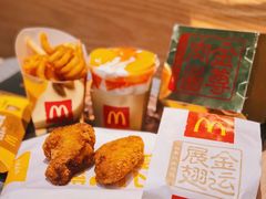 -麦当劳(华宁弘基生活中心店)