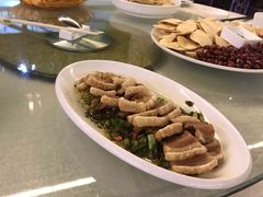 -蔼若春.传承三十年云南菜(金碧公园店)