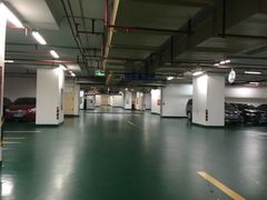 -上海威斯汀大饭店-地下停车场