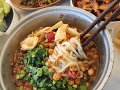 小锅米线-沿途四季·云南菜·诗酒茶(蓝色港湾店)
