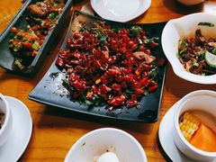 -隔壁老王·家常云南菜(花巷店)