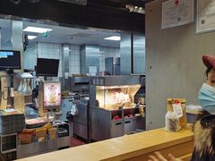 -麦当劳(展览路店)