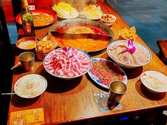 -萍姐火锅·公路夜市(武汉首店)