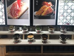 自助调料区-三个四川人火锅(华联商厦店)